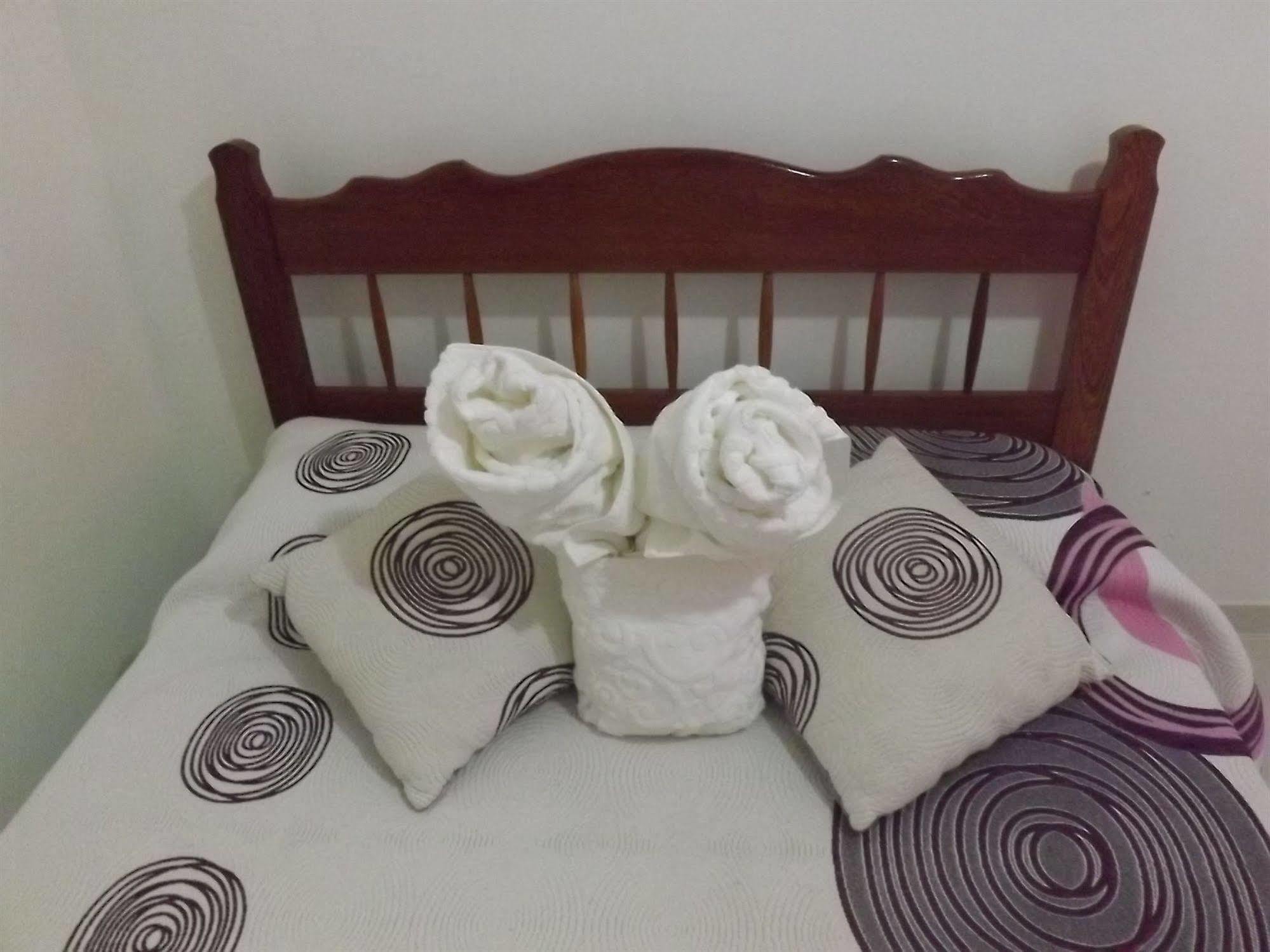 Apartamentos Casa Da Pedra Ubatuba Eksteriør bilde